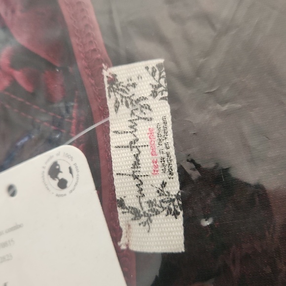 Free People Magic Hour Velvet Bodysuit in Midnight Combo Medium MSRP $98 FP109 - Picture 6 of 8